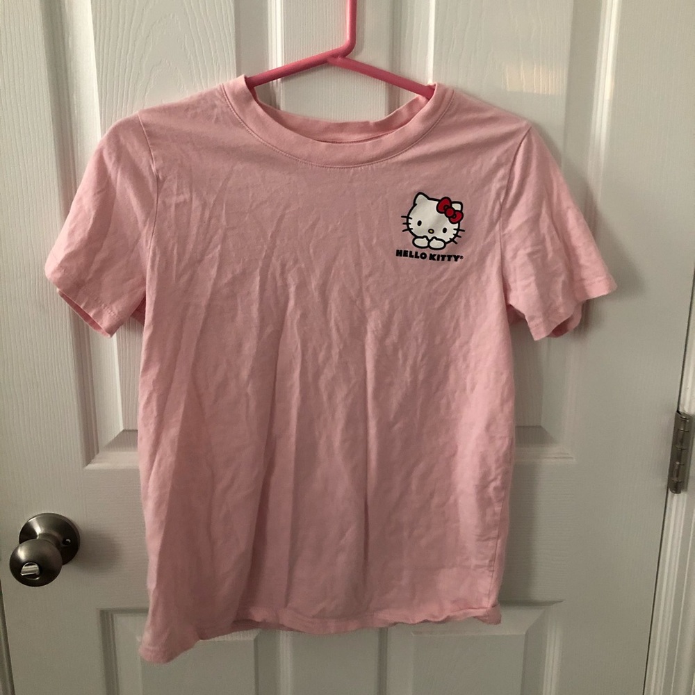pink Hello Kitty T-shirt